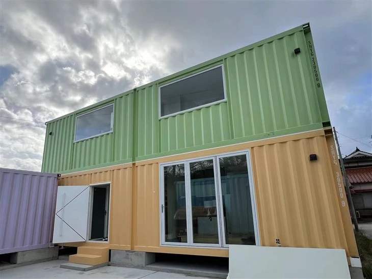 Khách sạn cắm trại container